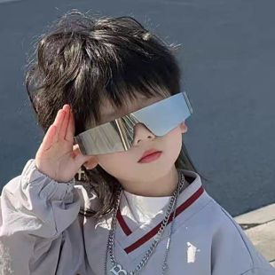 儿童墨镜时尚男童未来科技感朋克眼镜男女童走秀表演连体太阳镜潮