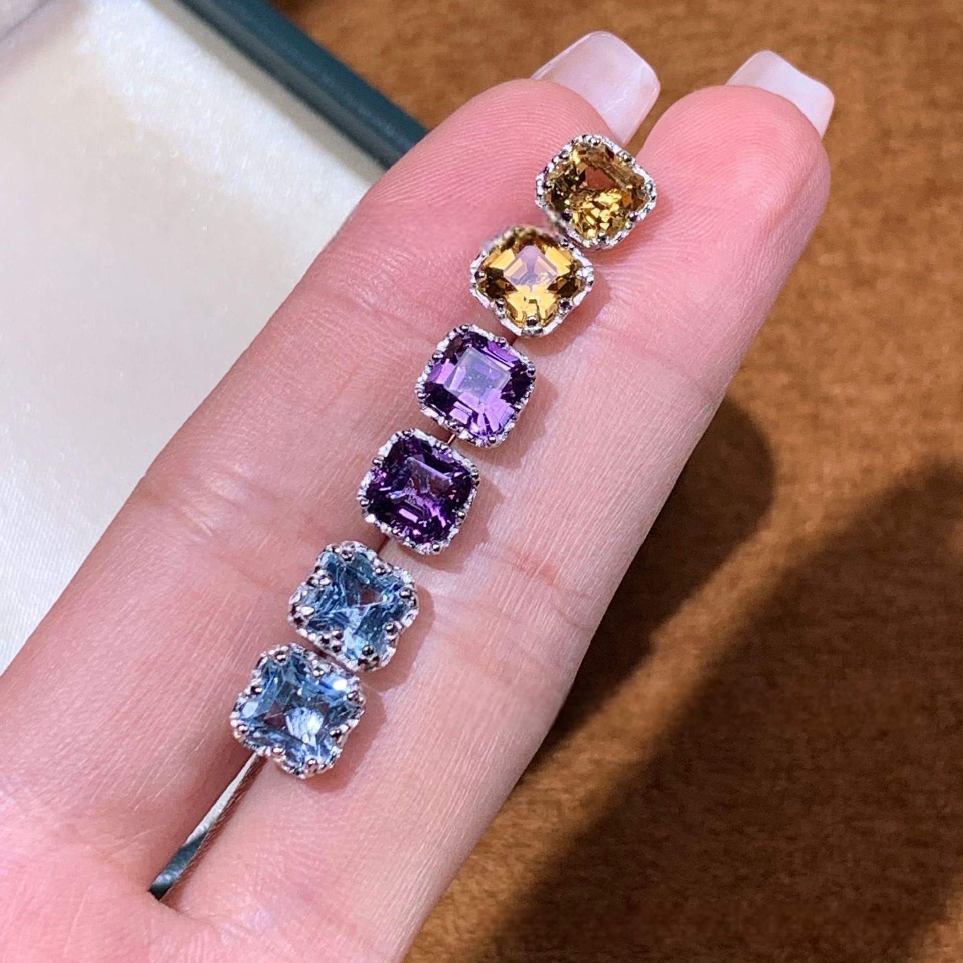 多款天然宝石耳钉彩宝水晶耳钉托帕石戒指通体镶嵌925银饰