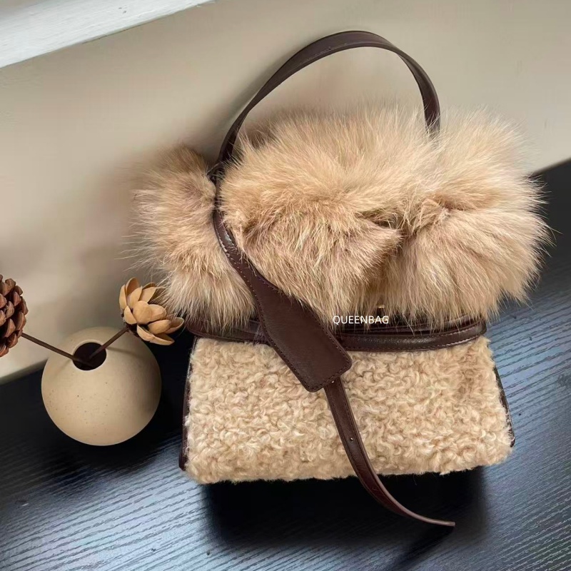 新狐狸毛配皮女包锁扣拼接托特包