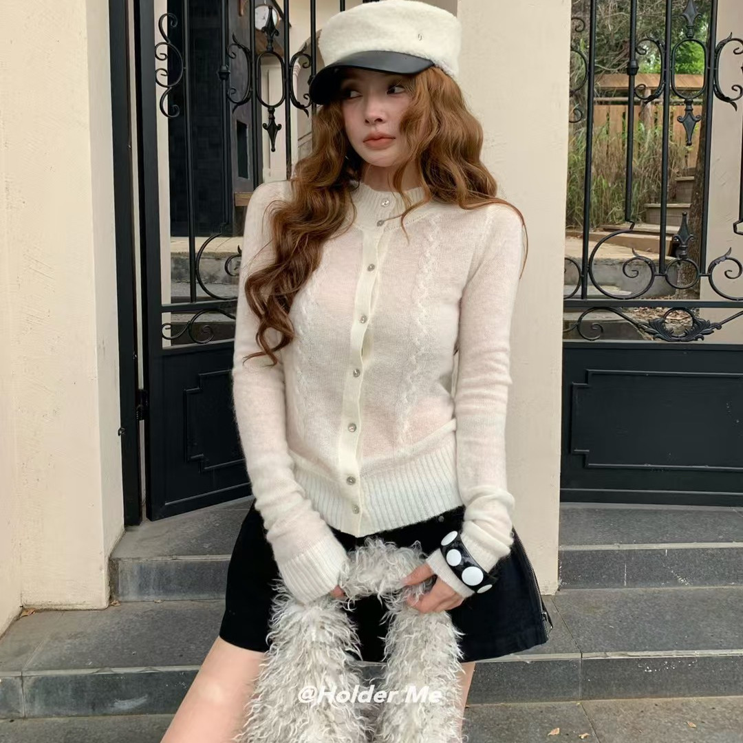 2025冬季新款百搭长袖针织毛衣