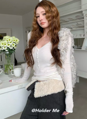 HOLDER十三行2025冬季新款韩系小女人时尚百搭V领长袖针织毛衣女