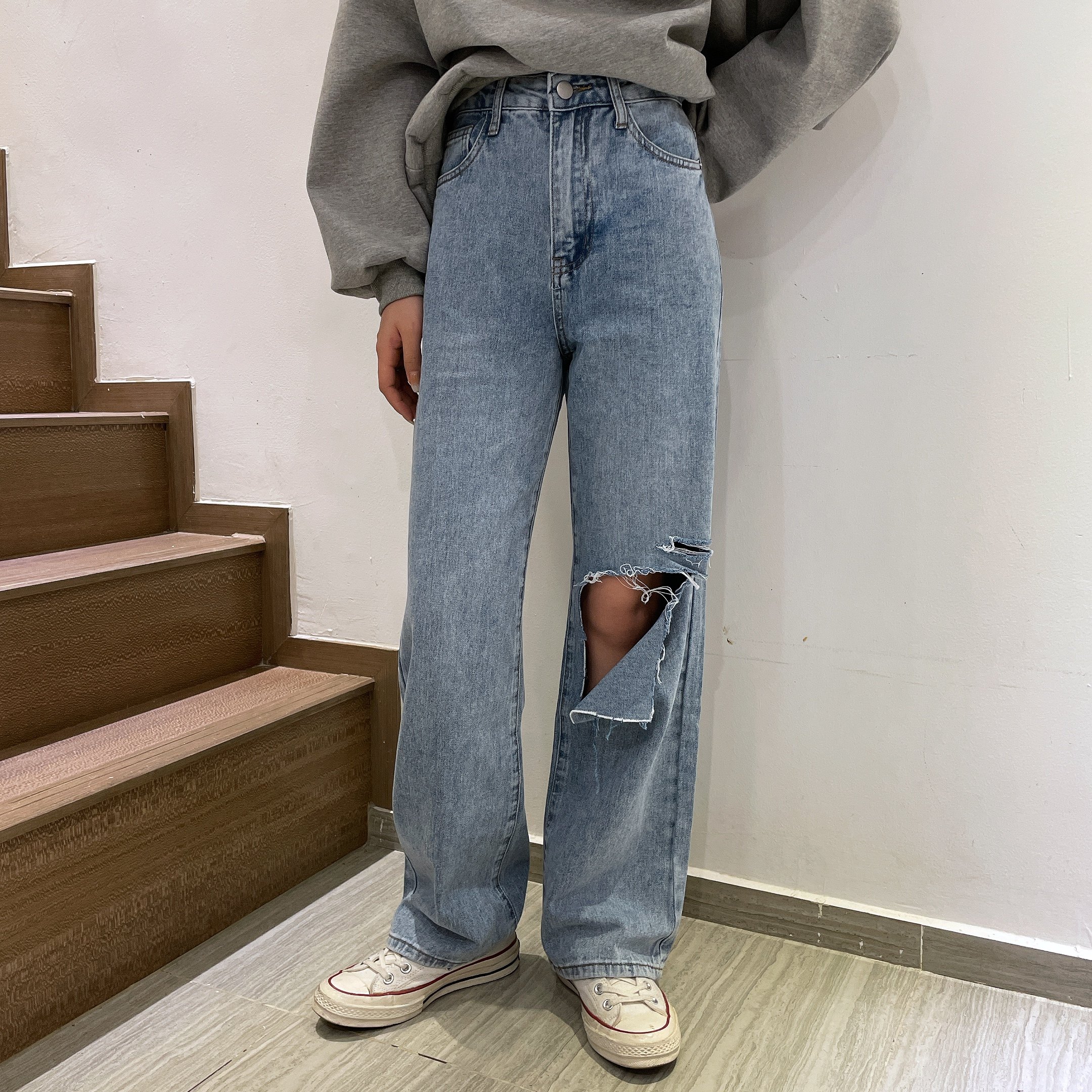 F4韩国FSY梵思羽春季新款高腰设计感单腿破洞直筒牛仔阔腿长裤女