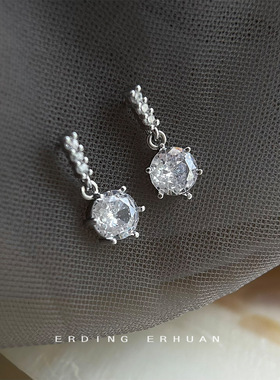 时尚通勤简约轻奢风小巧耳环微镶锆石镀银针女气质优雅百搭耳饰