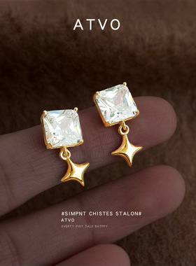 时尚感个性芒星几何方形锆石新款耳饰工厂义乌耳钉饰品供应链