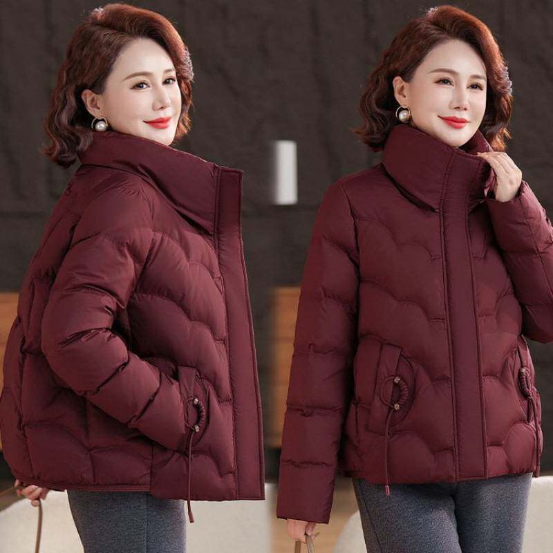 商场品牌中老年女装妈妈轻薄短款红色羽绒服冬季妈妈立领时尚婚宴