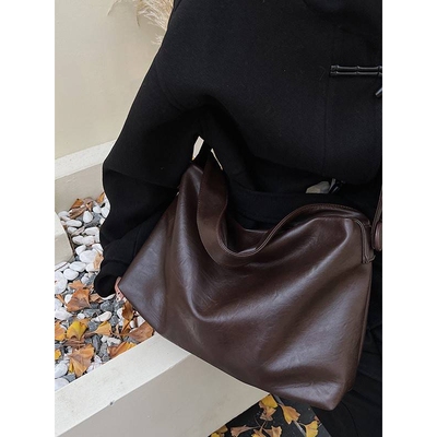 商场品牌韩版时尚复古托特包包女2025新款高级感大容量单肩斜挎包