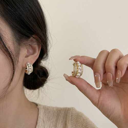 专柜品牌满钻珍珠C型耳钉法式轻奢高级感耳环女小众设计独特漂亮