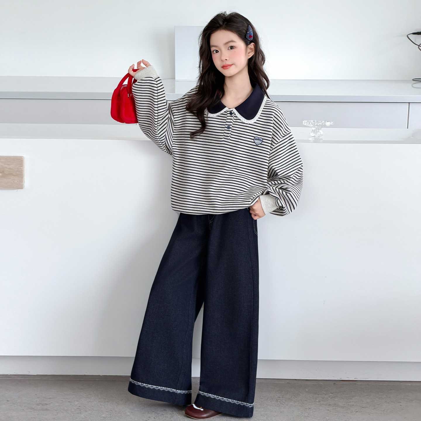专柜品牌女童秋装卫衣2026新款洋气时髦条纹女孩中大童衣服儿童上