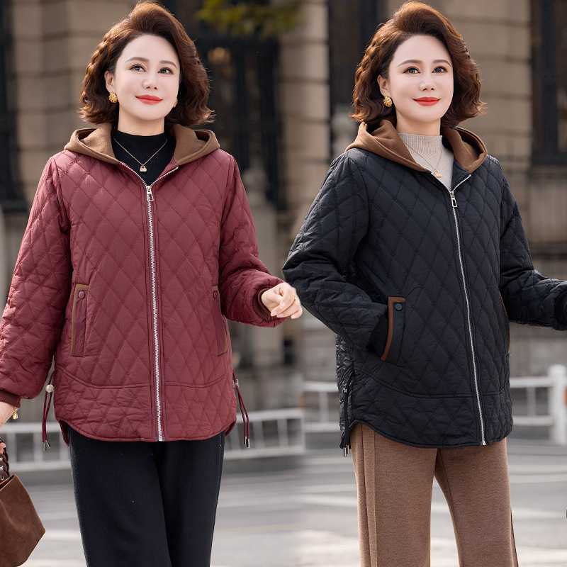 专柜品牌中老年女装棉袄妈妈冬装外套2026新款棉衣加绒加厚洋气保