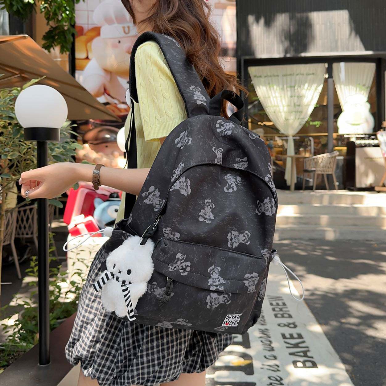 商场品牌新款韩版ins小熊印花书包女高颜值初高中学生多隔层学院