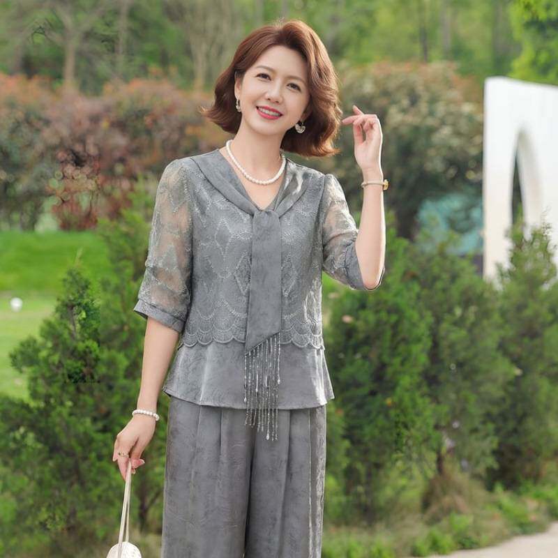 商场品牌母亲节妈妈夏装时尚短袖女款小衫洋气休闲上衣服中老年女