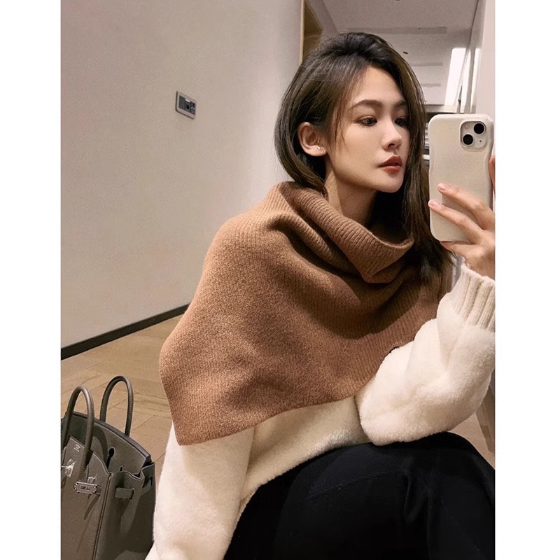 lp针织羊绒披肩围脖女围巾感秋冬新款套头披肩保暖外搭