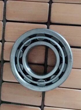 东风140/打桩机/五速变速箱/付轴轴承/中间轴轴承/292305