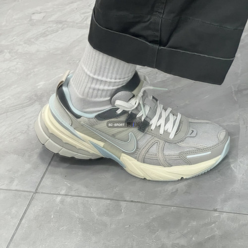 耐克NIKE男女复古休闲慢跑老爹鞋