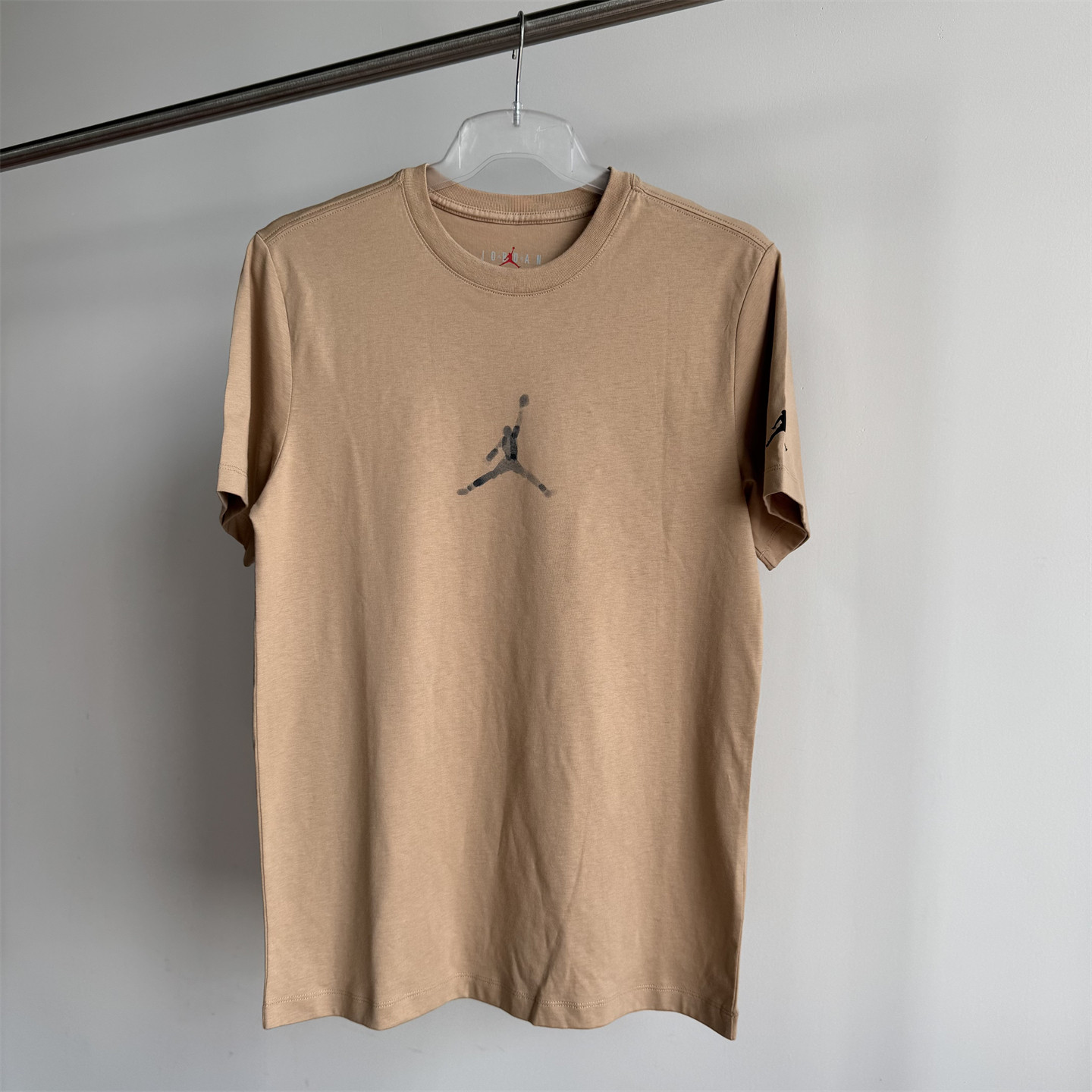 AIR JORDAN男夏季纯棉运动休闲透气AJ印花圆领短袖T恤 FD7030-200图片