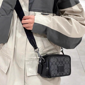 男包新款 男士 小方包相机包双层拉链单肩斜挎包CM109手机包包wyatt