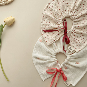 韩版ins风4层棉纱布口水巾婴儿纱布围嘴花朵宝宝小围兜防吐奶