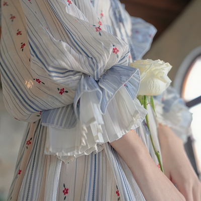 法式宫廷复古提花灯笼袖连衣裙