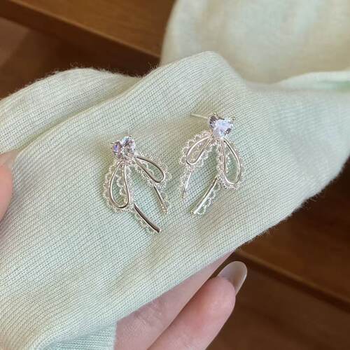 镂空蕾丝锆石蝴蝶结爱心花边耳钉女韩版精致耳环轻奢高级感耳饰