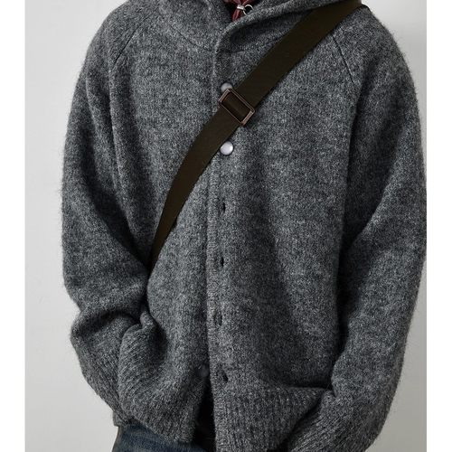 LH store慵懒松弛感连帽纽扣毛衣男女短款羊毛复古百搭针织外套潮