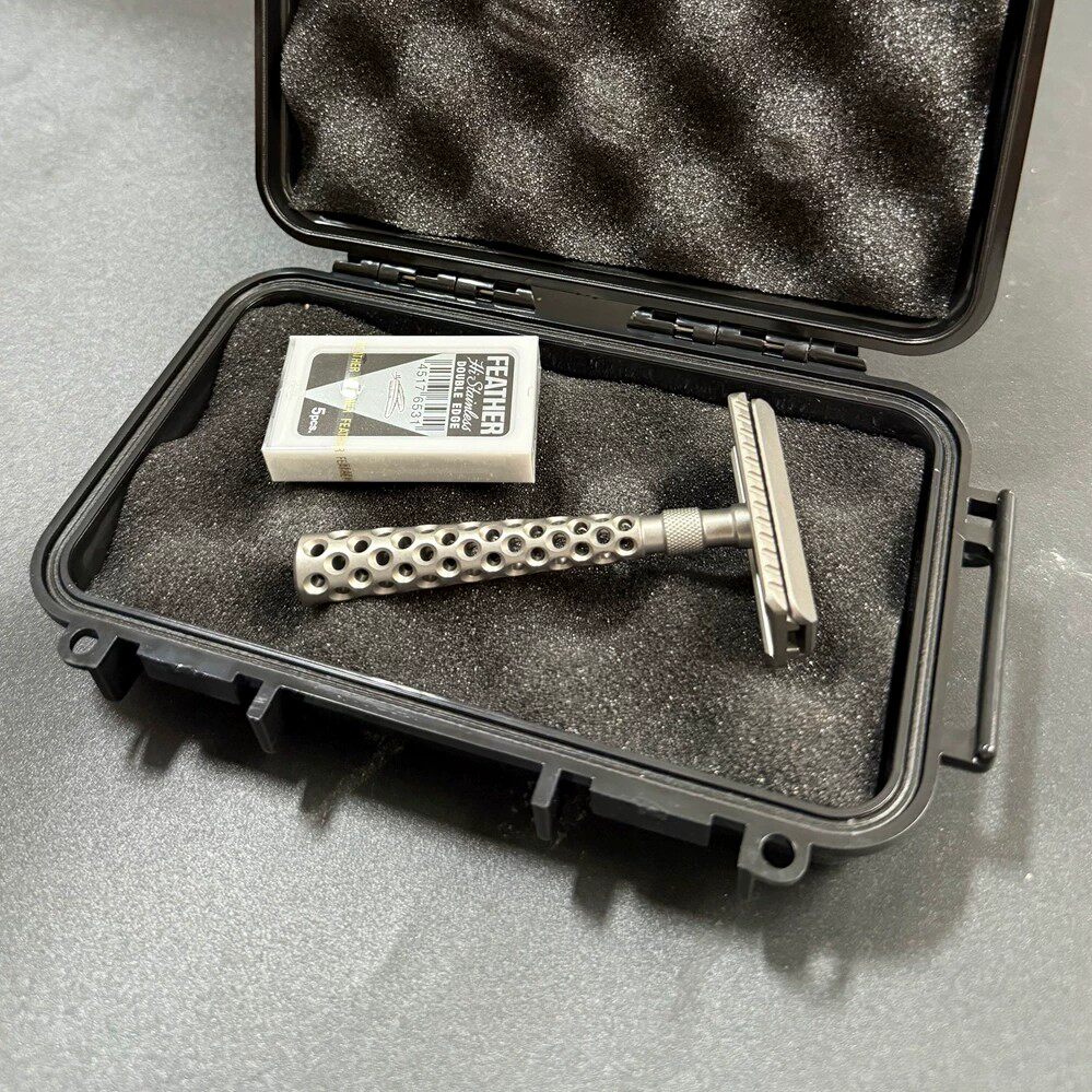 传统手电刮胡刀剃须刀钛合金