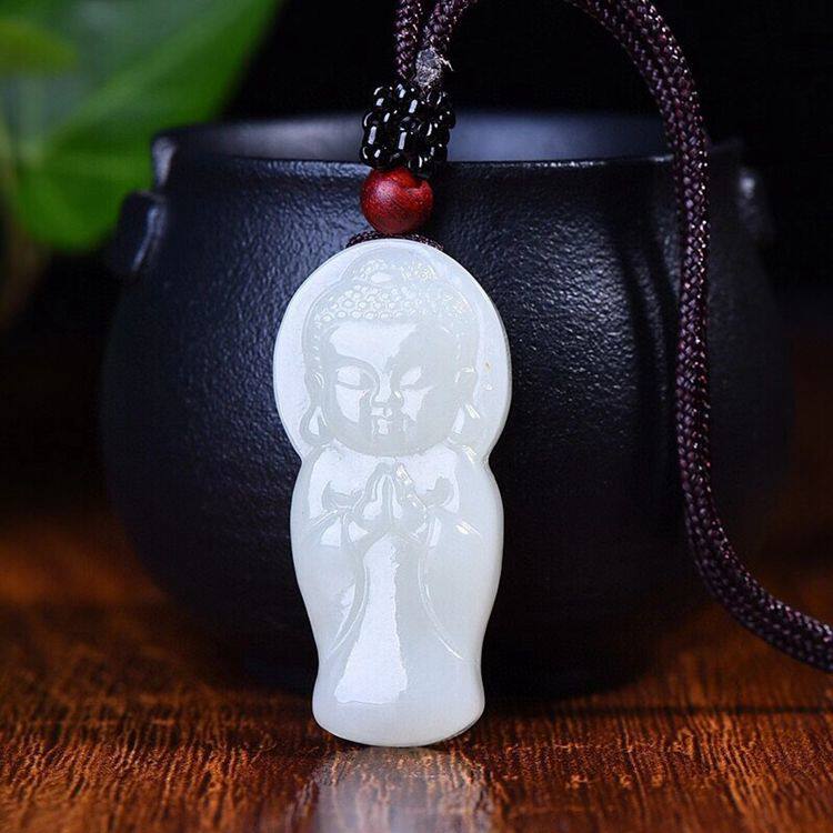 天然和田玉吊坠玉石站佛宝宝佛释迦摩尼佛像挂件男女款带证书