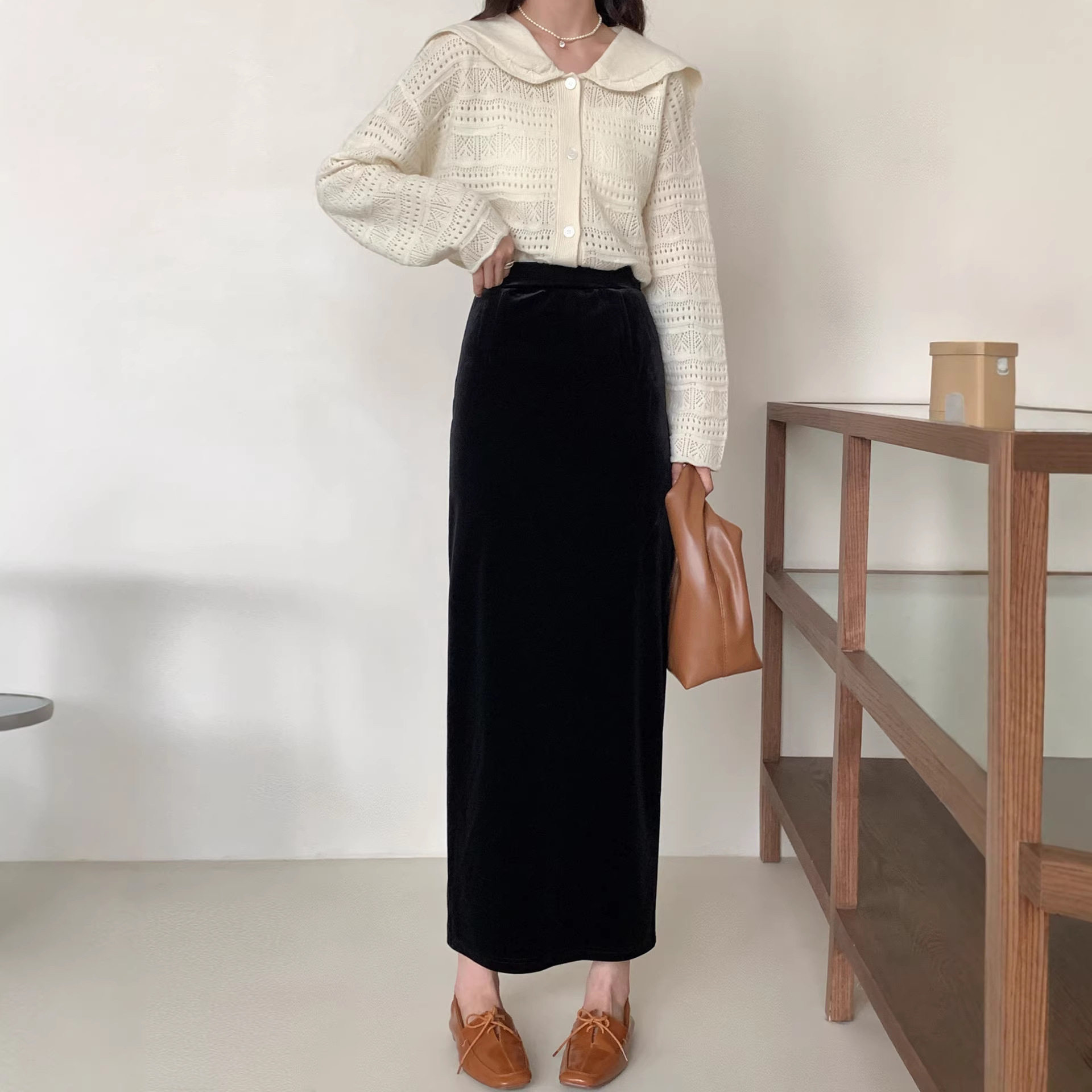 金丝绒开叉a字半身裙女秋冬新款黑色直筒长裙显瘦高腰显瘦一步裙