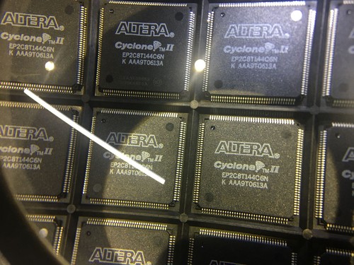 EP2C8T144C6N TQFP144 全新FPGA电子芯片 原装正品 现货实拍直拍