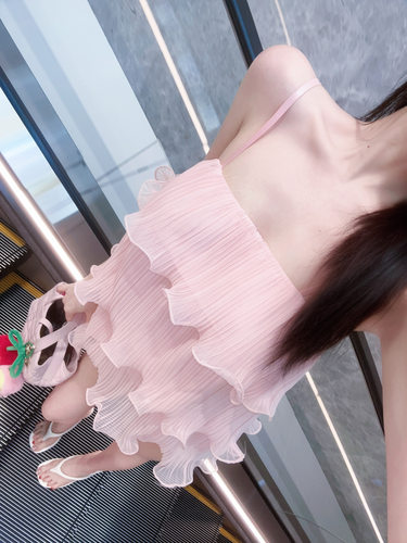Eva君君酱波浪压褶层次感荷叶边甜美气质吊带背心女纯欲上衣韩