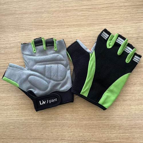 自行车户外运动骑行手套半指防滑透气减震半指器械训练防起茧