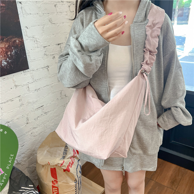 菇八八休闲百搭斜挎托特包