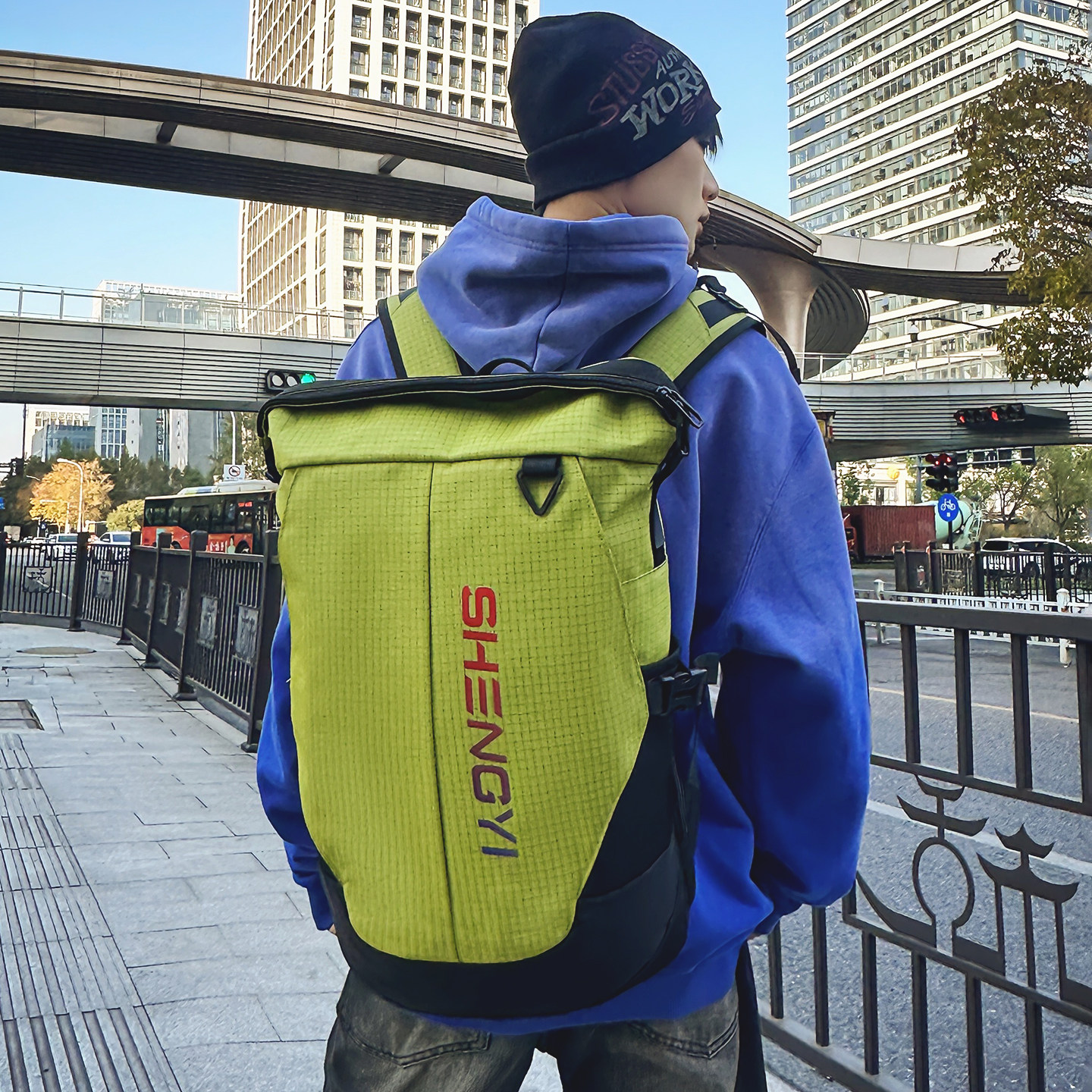 户外运动网球包男羽毛球防水大容量双肩包通勤百搭旅行电脑背包女,箱包皮具/热销女包/男包,双肩背包,淘宝优惠券,粉丝福利购,淘宝优惠卷