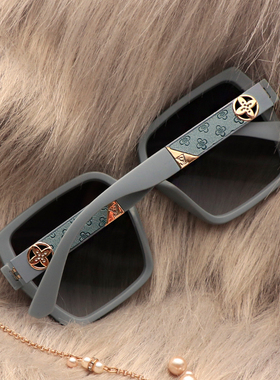 偏光开车方形四叶草蓝色开车专用