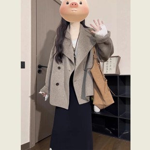 有内衬大翻领呢子大衣女2025秋冬毛呢外套小个子赫本风高级感