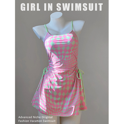 小清新粉绿格子分体泳衣泡温泉