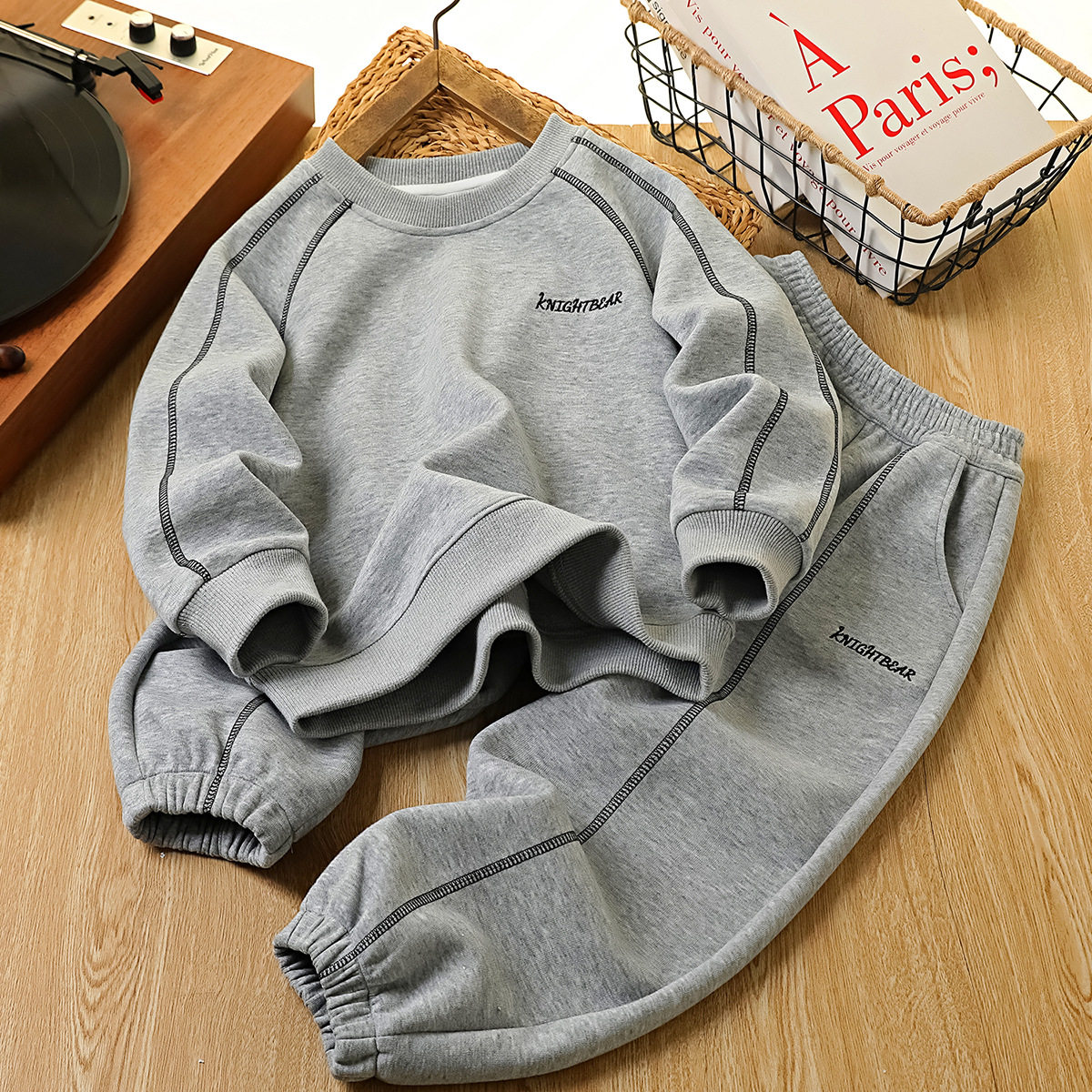 男童春装套装韩系学院风运动卫衣两件套青少年儿童户外洋气穿搭潮