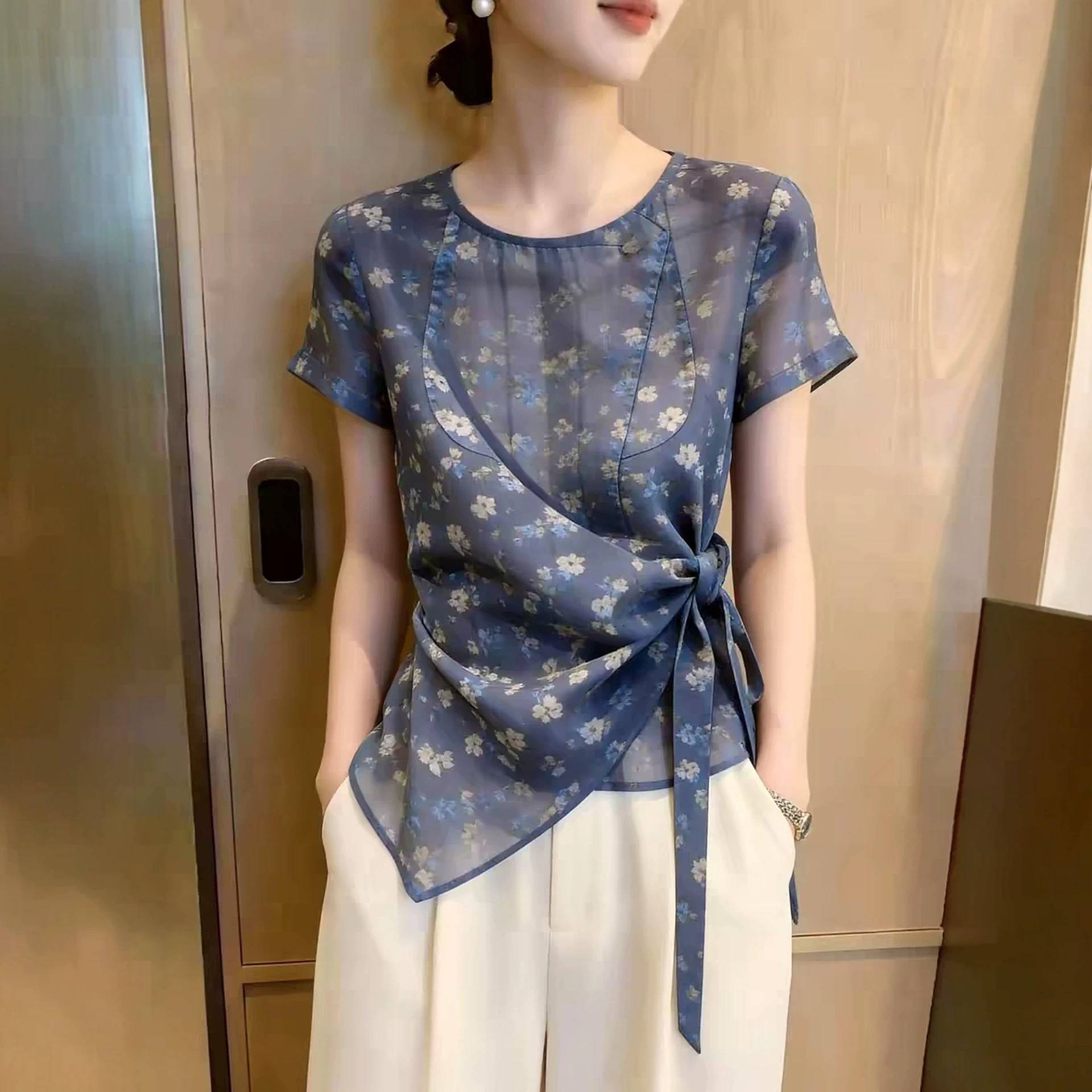 轻熟风碎花短袖衬衫女夏季绑带收腰上衣高级感超好看时尚2026别致图片