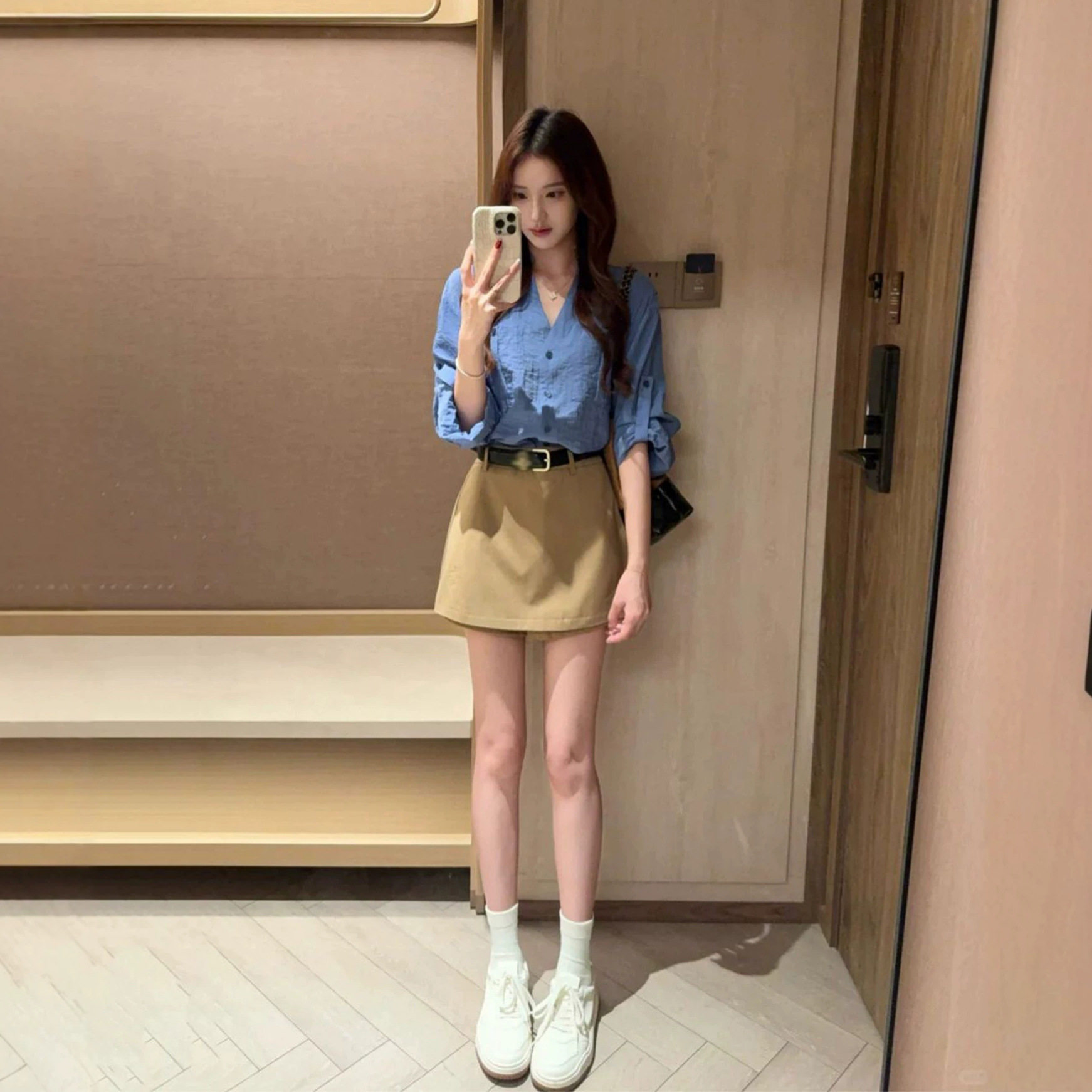 高级感蓝色长袖衬衫套装女装秋季新款短裙两件套女装穿搭一整套