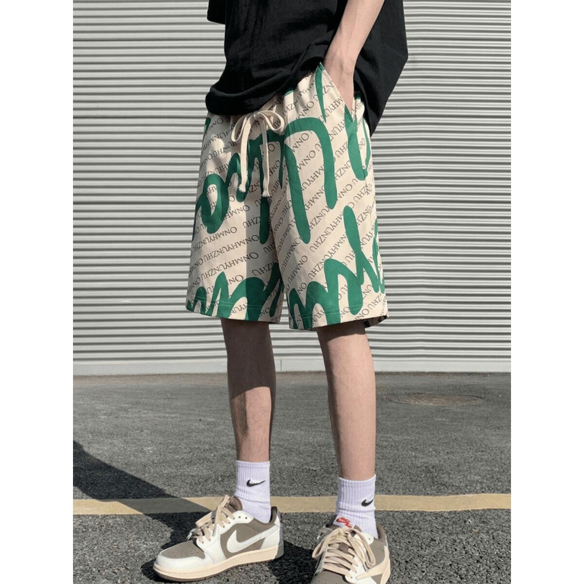 美式潮牌印花休闲短裤夏季宽松百搭运动五分裤男女情侣沙滩裤子潮