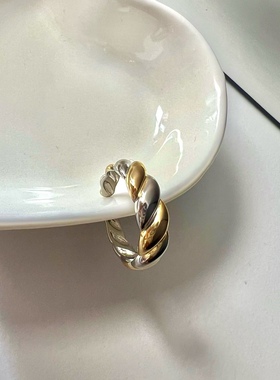 双色牛角包戒指女小众设计高级感气质食指戒精致指环可调节开口戒