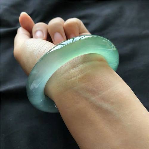 正品冰种翡翠色淡绿包邮玉手镯