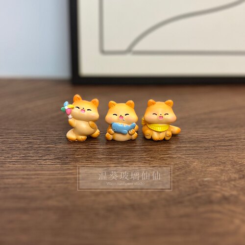 三只装小橘猫树脂迷你摆件