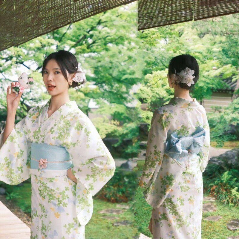 庭院少女外景写真服装