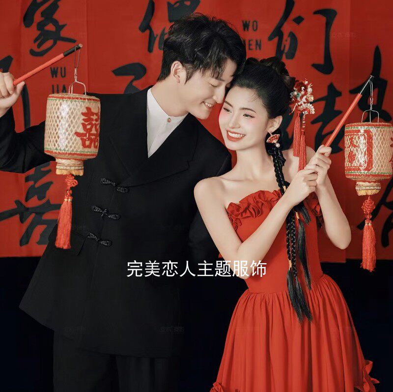 红色复古婚纱法式高级礼服