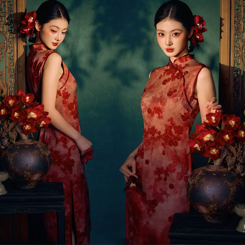 影楼新式红色旗袍新款中式复古无袖修身写真显瘦摄影气质服装拍照