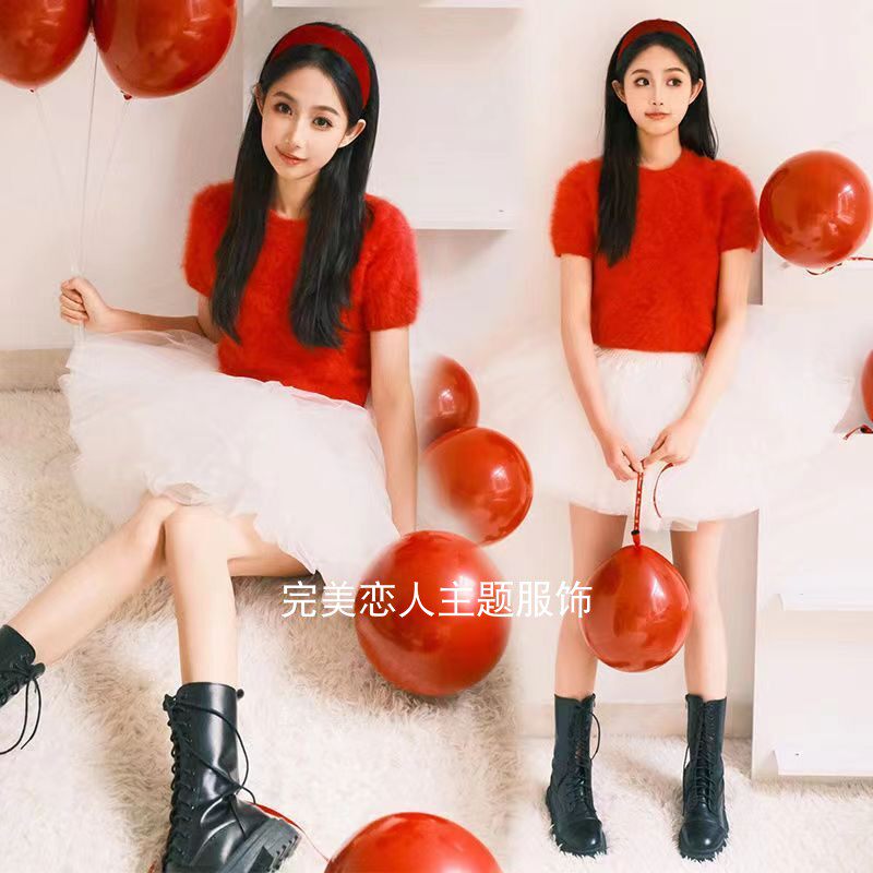 红色毛衣甜美少女小清新艺术照