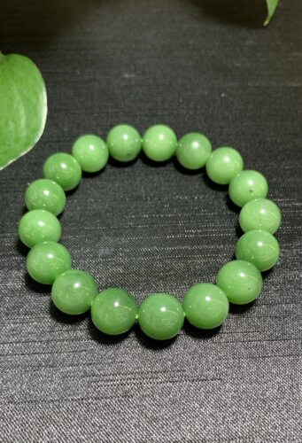 碧玉手串阳绿色卡12mm