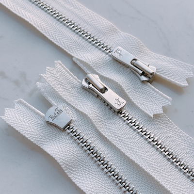 平牙细齿3#YKK拉链Excella白铜闭尾裤裙腰包袋裙腰领袖口本白030