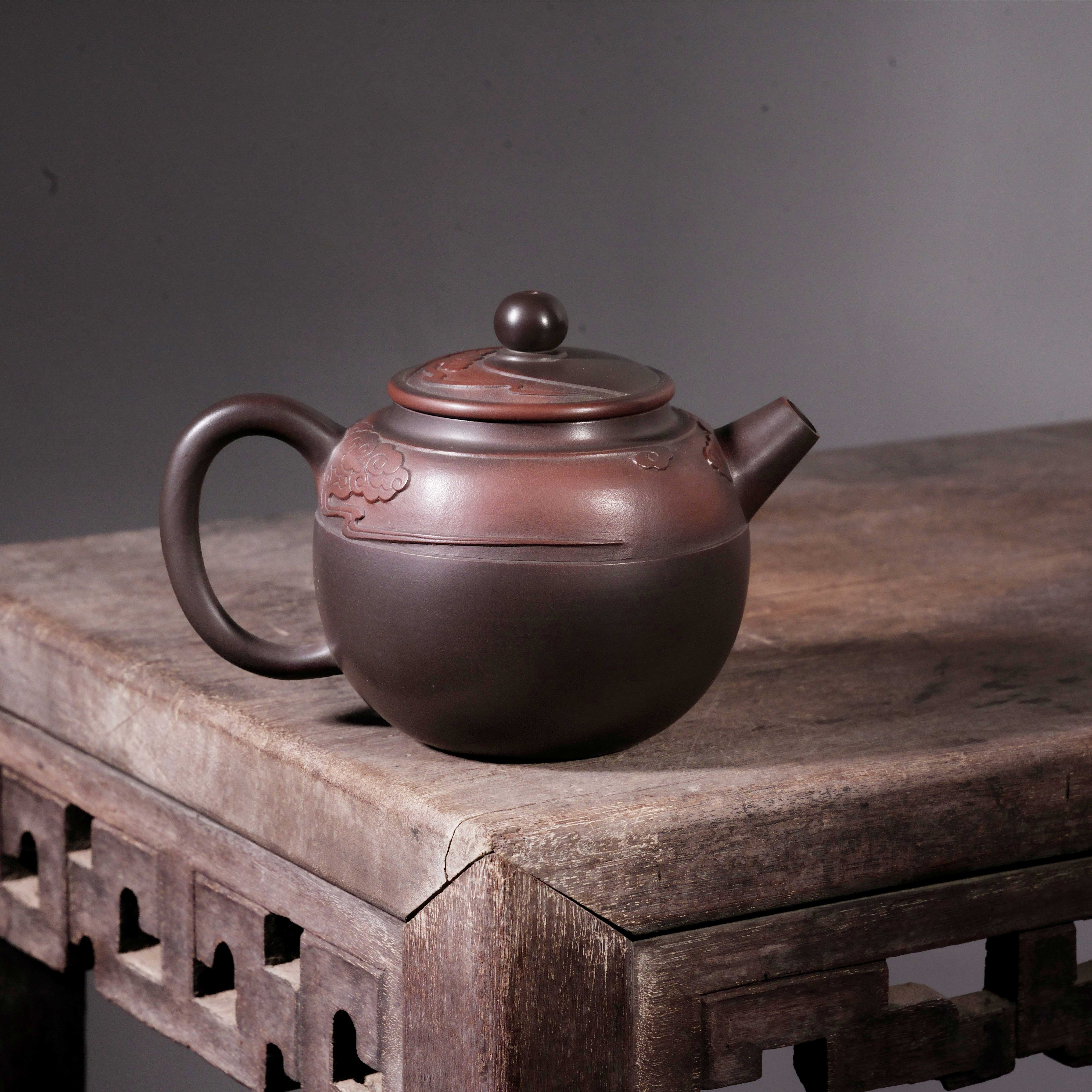 圆玉壶坭兴陶雕刻精品茶壶