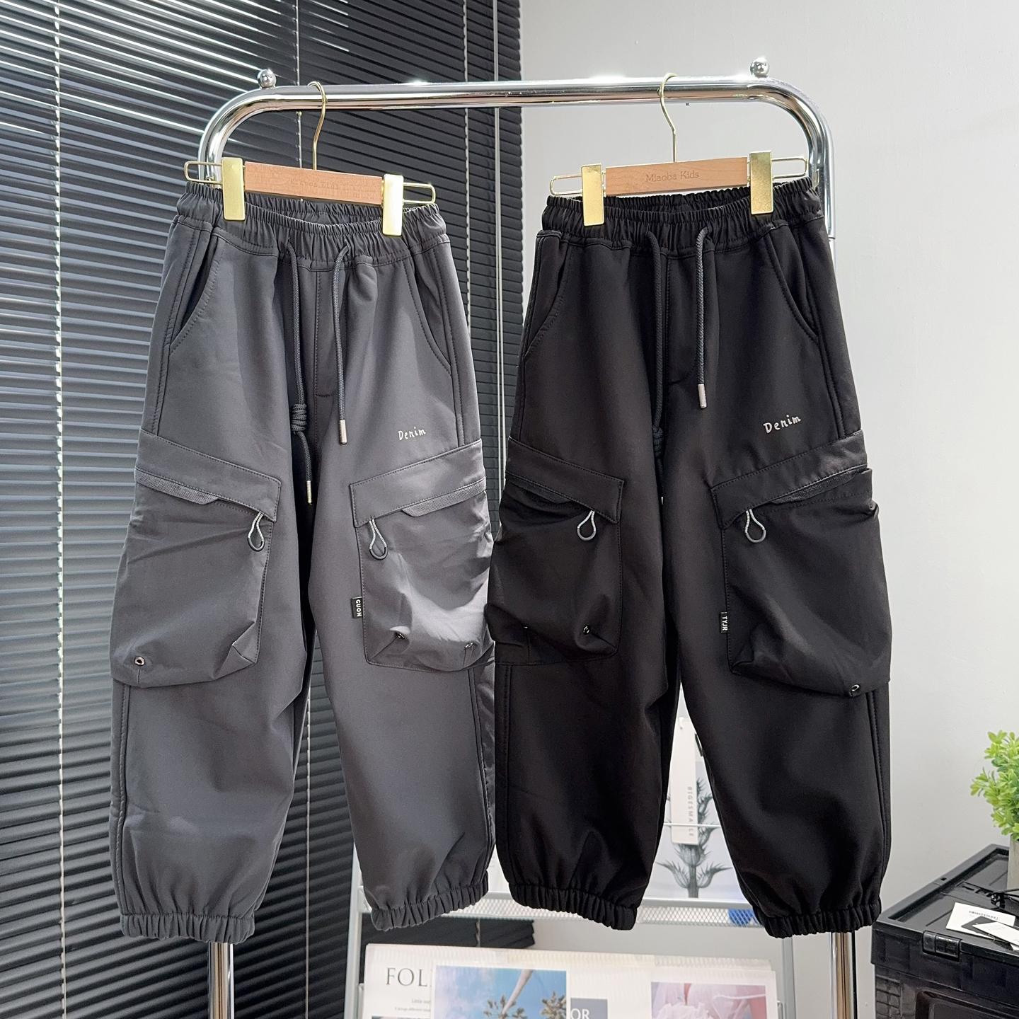 大E小e童装男童加绒工装裤